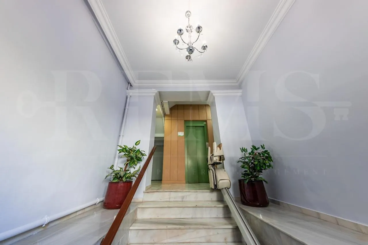 Uncibay Deluxe Apartment Malaga Spain